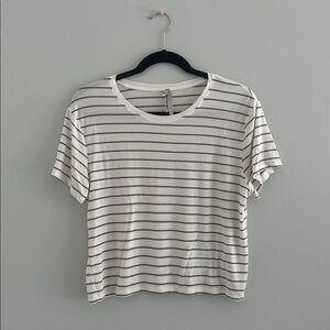Striped White T-shirt XL